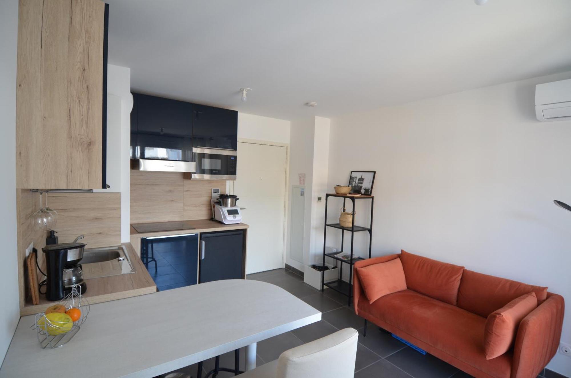 Villa Smolett - Appartement Cosy Au Coeur Du Quartier Du Port 尼斯 外观 照片