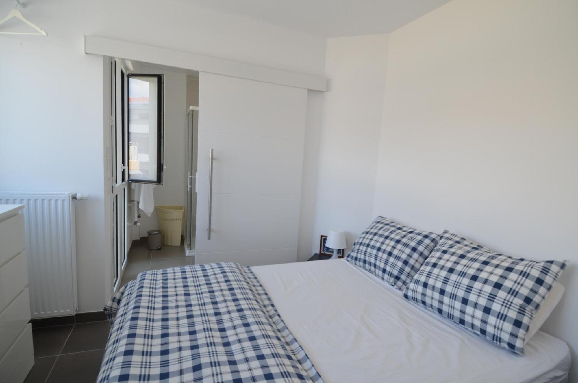 Villa Smolett - Appartement Cosy Au Coeur Du Quartier Du Port 尼斯 外观 照片